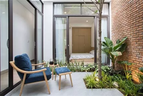 Công ty TNHH Kiến trúc Xây dựng Đoàn Anh Quốc - GIẾNG TRỜI TRONG NGÔI NHÀ ỐNG